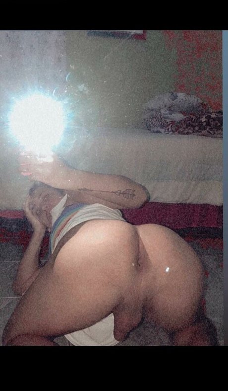 tube onlyfans schöne hübsche bild