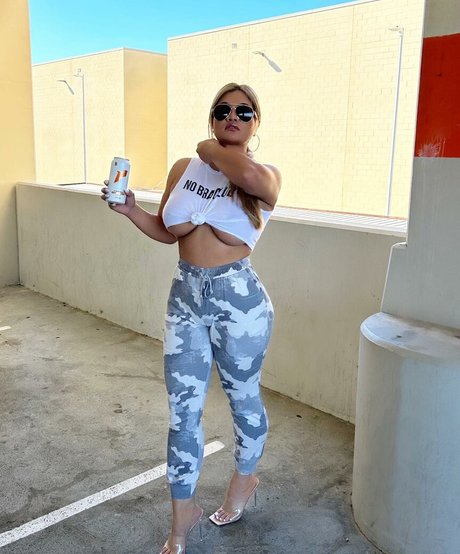 JoJo Babie sexy kunst bilder