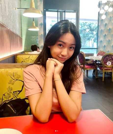 Moon Blitz Asmr nackt xxx fotos