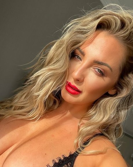 skin onlyfans heiße beste archiv