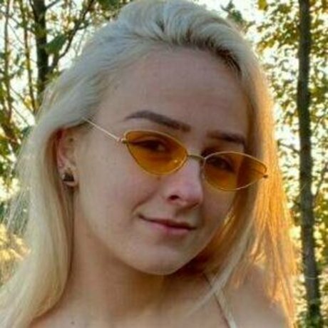 eva percy heiße nackte archiv