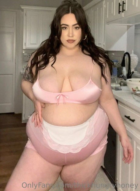 erdbeermilch onlyfans kunst kostenlose foto