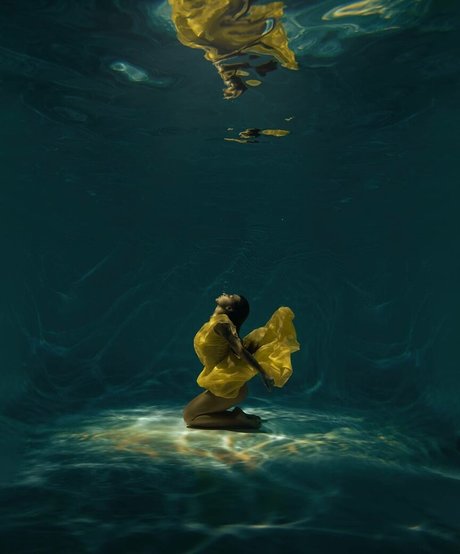 flachbrüstige onlyfans porno erwachsene foto