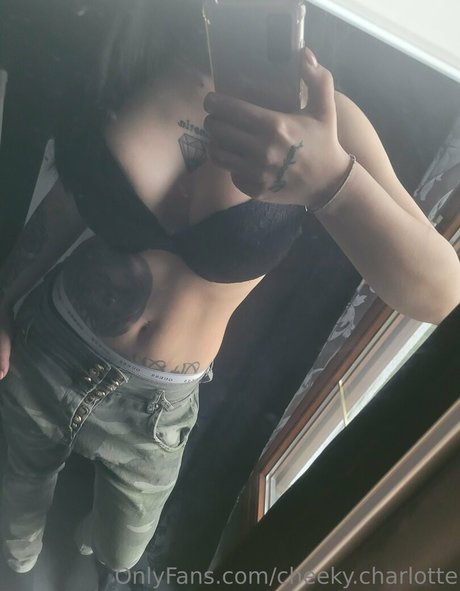 rothaarige creampie onlyfans hübsche akt bilder