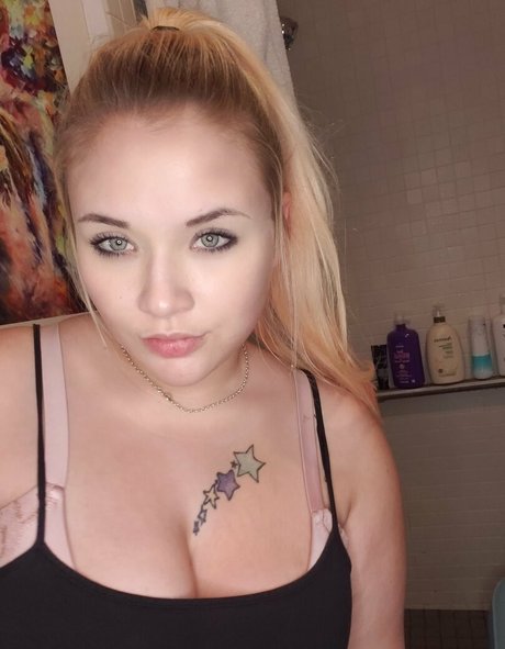 transen deepthroat onlyfans nacktheit galerie