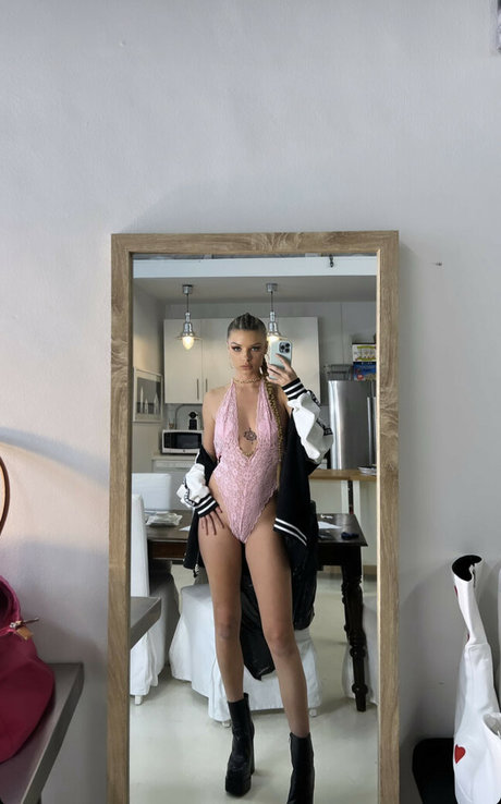 Madison Teeuws model freie galerien