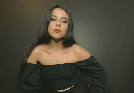 skin onlyfans exklusive nackten bilder