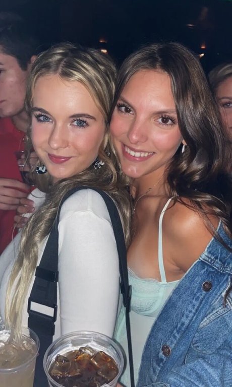 Jackie Aron kostenlose exklusive galerien