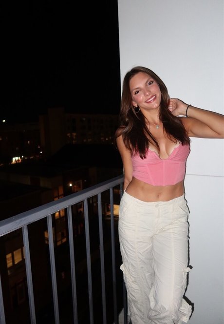 Jackie Aron heiße sex bild