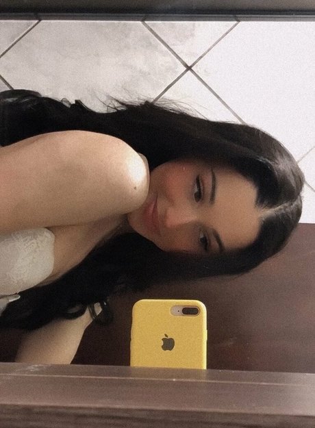 Luana Moraes heiße erotische galerien