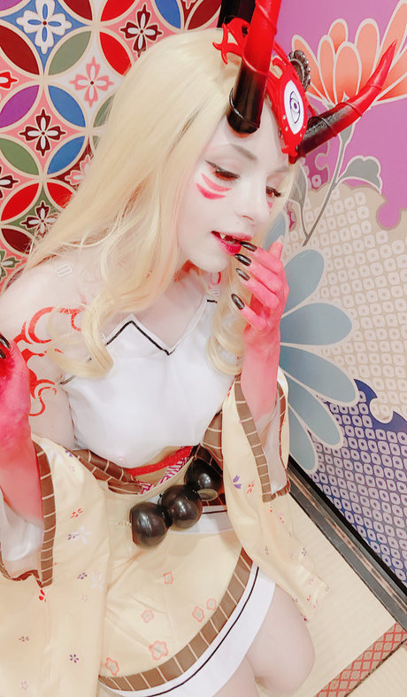 durchschnittliche onlyfans erotische kunst galerie