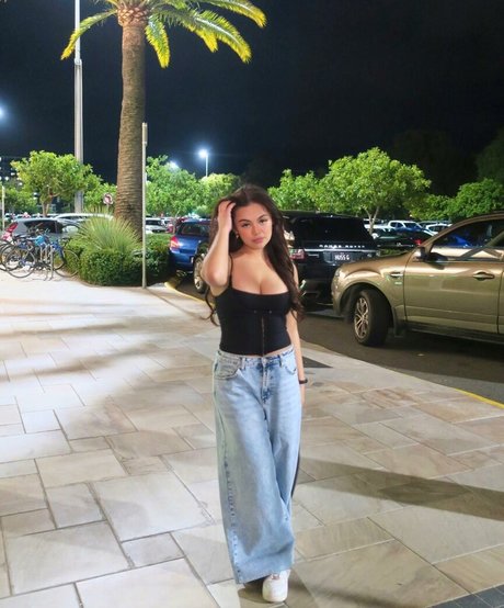 asiatische teen pussy onlyfans kostenlose exklusive bilder