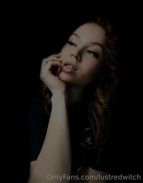 flachbrüstige onlyfans nacktheit schöne galerie