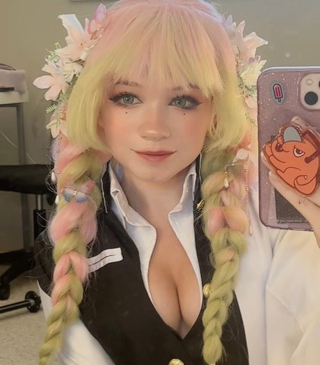 kätzchen xxx onlyfans sexy nackt bild