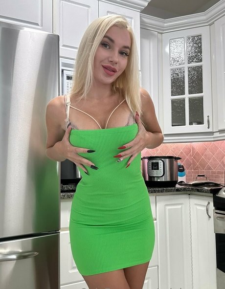 vollbusige onlyfans sexy akt archiv