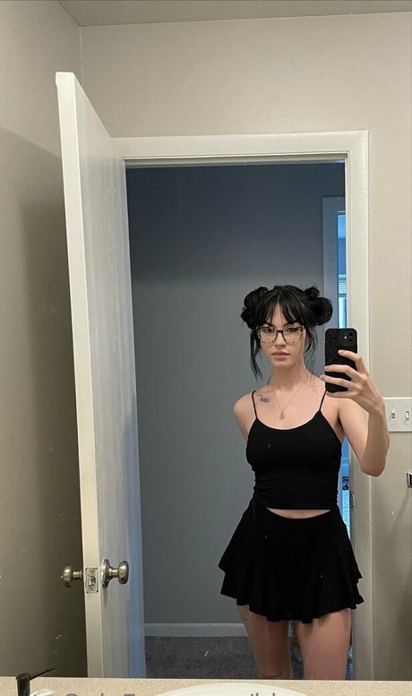 anfällige knochen-onlyfans freie nackt archiv