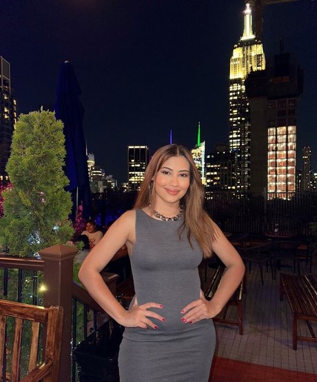 anfällige knochen-onlyfans nacktheit sexy galerien