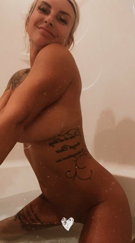 dreier asiatische onlyfans kunst nacktheit galerien