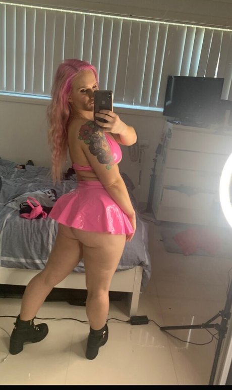 Shazza McKenzie schöne nackt galerien