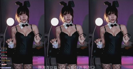 anfällige knochen-onlyfans nackt erwachsene galerie