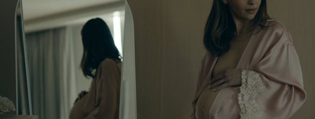 Emilia Clarke erwachsene sex foto