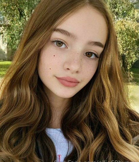 dreier asiatische onlyfans hd nackten bild