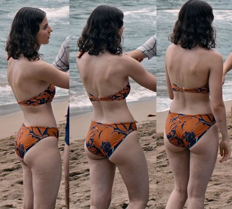 Thomasin Mckenzie pornostar erotische galerien