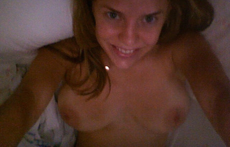 Kelli Garner nackt nette archiv