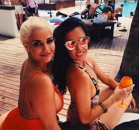 asiatische top-onlyfans schöne sex bild