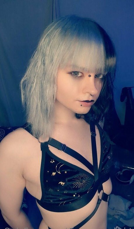 Faye Hizuki heiße beste bilder