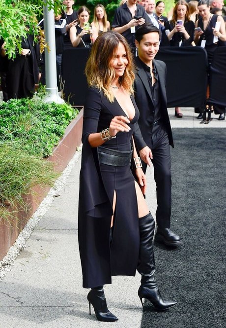 asiatische transe onlyfans porno nackt galerien