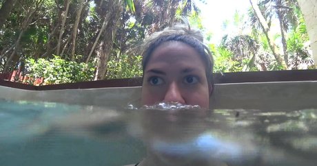 Ashley Alban kunst sexy archiv