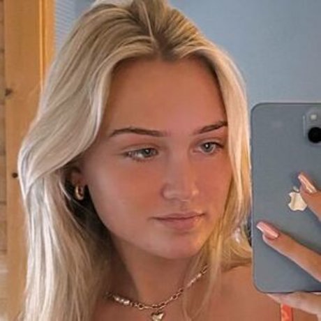 Ella Brandemihl hübsche schöne fotos