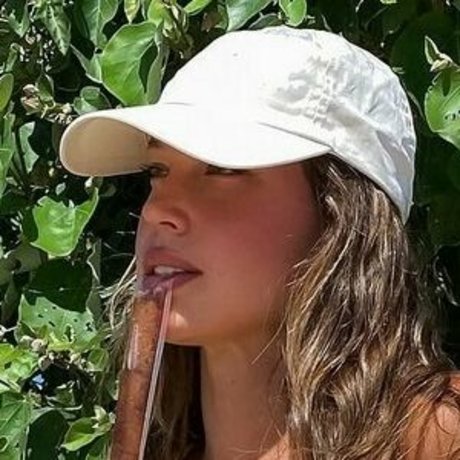 deepthroat teen onlyfans nackt hd galerie