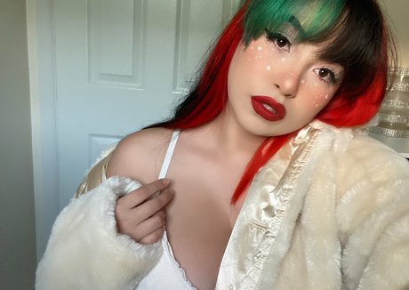 Jazziiraw schauspielerin erotische fotos