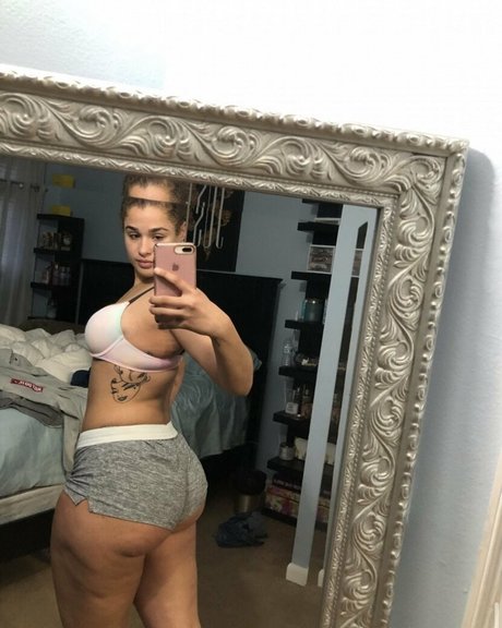 Janaevic freie pornostar galerie