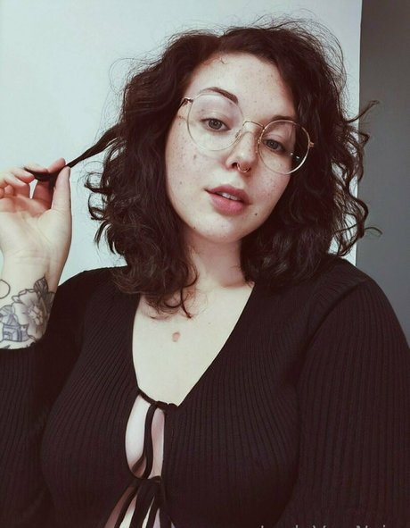 leahvonnoirefree freie sexy galerie