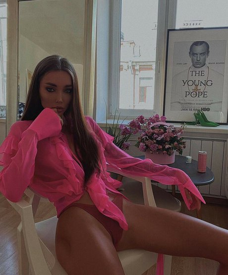 Nessa Moore hd nackten bilder