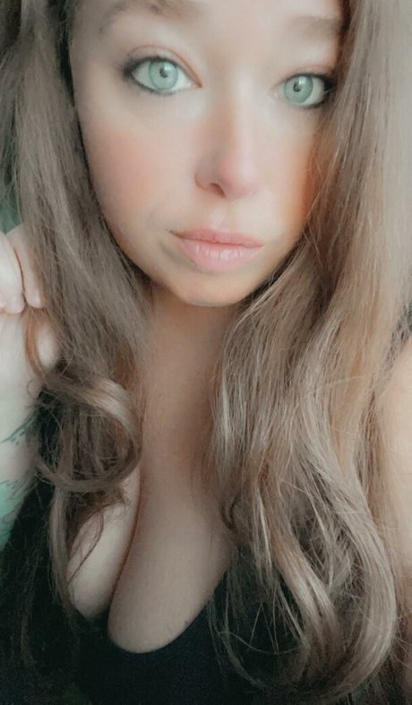 Ivy Mia schauspielerin nette galerie