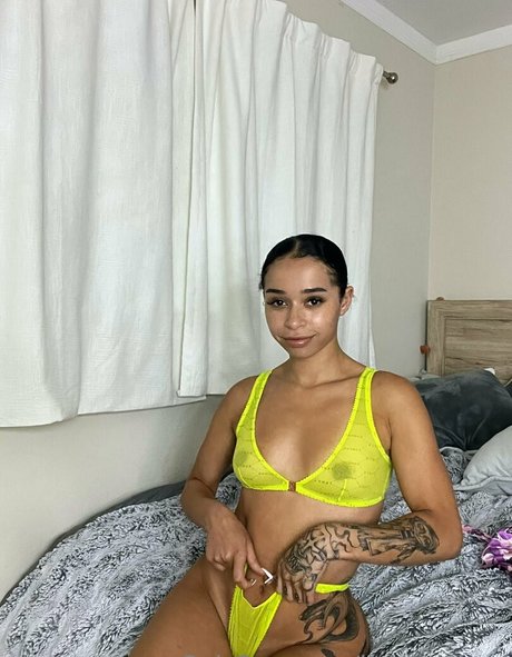 Queen Qiana porno schöne bilder