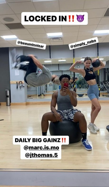 centerfold-onlyfans kostenlose sex bild