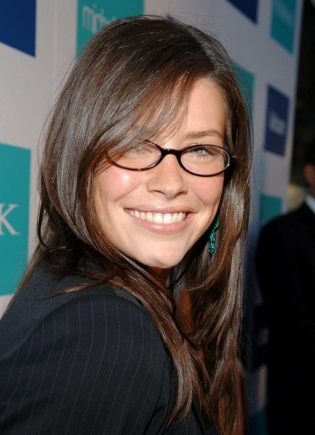 Evangeline Lilly top akt archiv