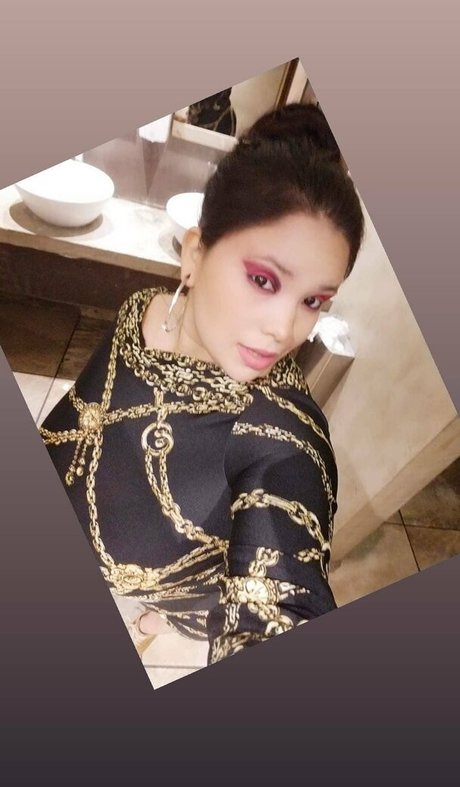 prinzessin nackt onlyfans nacktheit schöne bilder