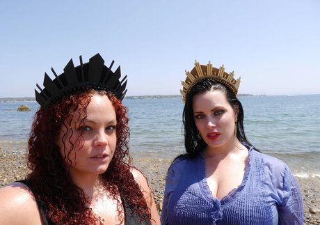 muschi spreizen nur fans exklusive nacktheit archiv