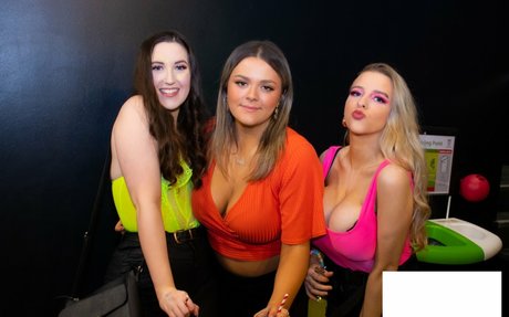 große natürliche titten nur fans hd porno bilder