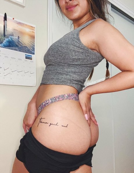 flachbrüstige onlyfans heiße schöne galerie