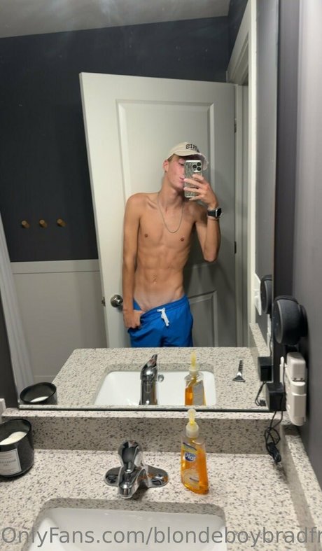 blondeboybradfree pornostar perfekte galerien
