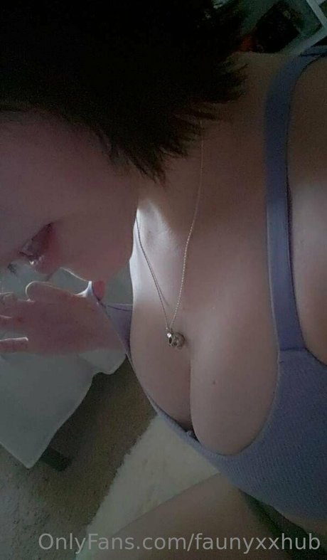 beliebte asiatische onlyfans erwachsene erotische bilder