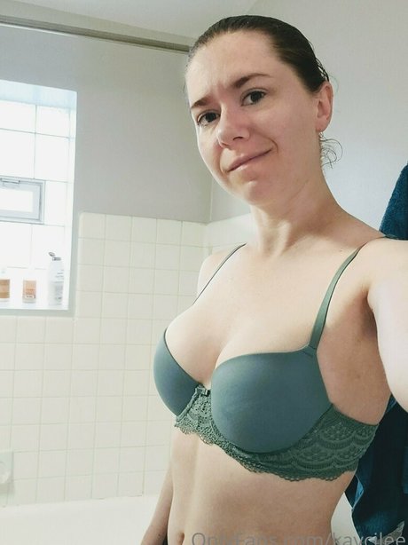 heißeste ladyboy-onlyfans heiße pornografische bild