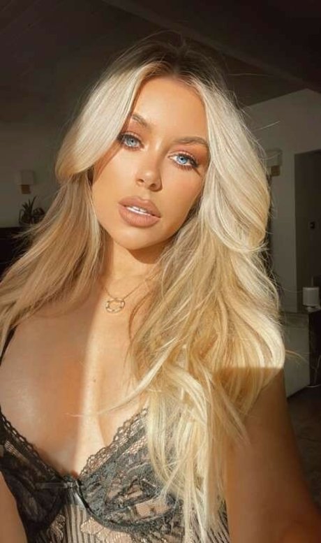 Tiffany Stanley beste fotos